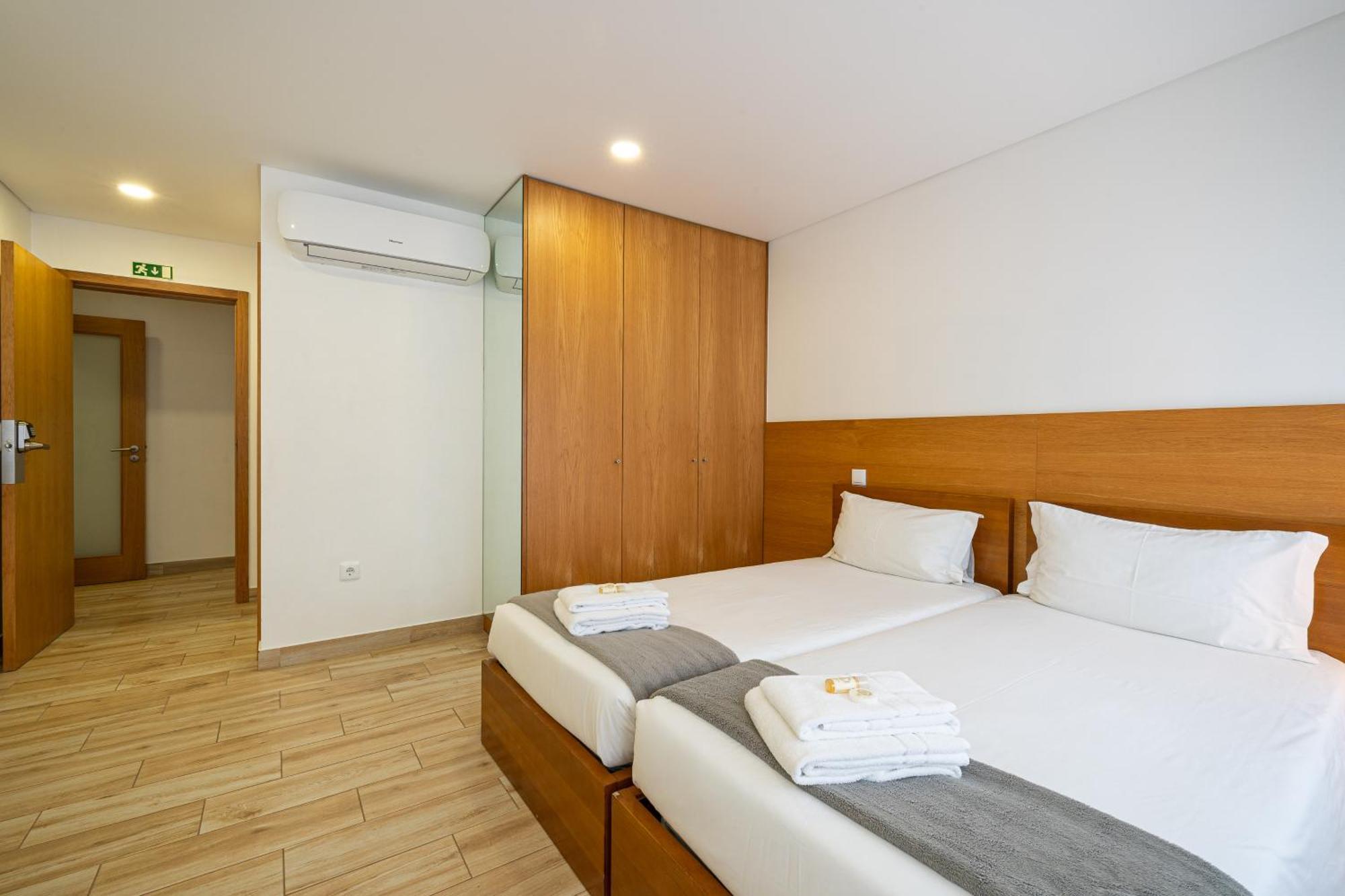 Central Suites São João da Madeira Exterior foto